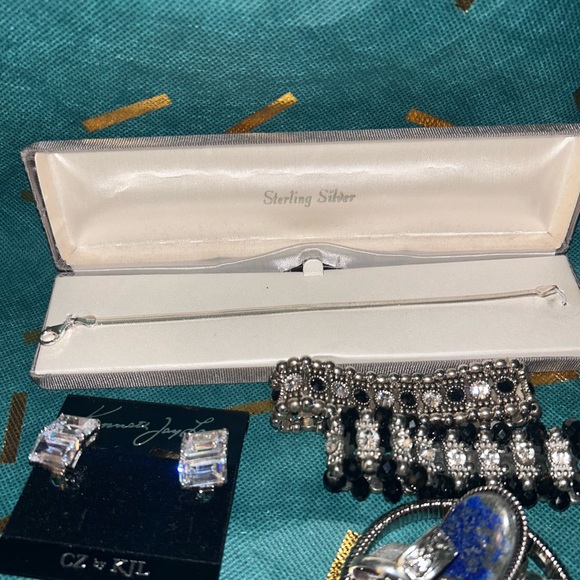 RESERVED Bundle from live show for @bearmc - Picture 12 of 15